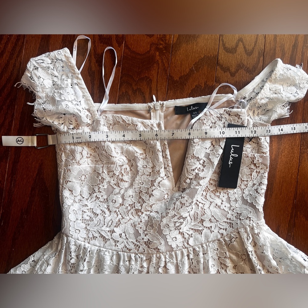Lulus XS beautiful cream colored lace dress NWT - Picture 7 of 13